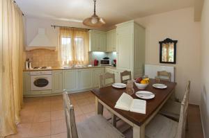 Two-Bedroom Villa with Private Pool (5 Adults)
