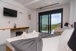 The View Hotel Perdika