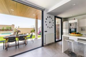 YourHouse Casa Llubi, air conditioned town house in Majorca north