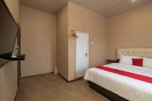 RedDoorz @ Jalan Srikandi Pekanbaru