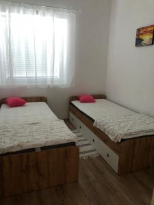 Apartmaji Meduza 2