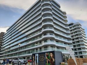 SUNDREAM by the beach