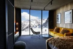 Tenir Eco Hotel, Shymbulak Mountain Resort