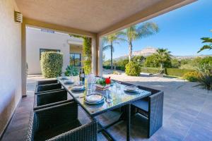 Villa Piver by Villa Plus