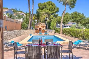 Villa Cambra by Villa Plus