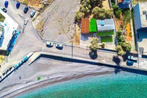 TerraZeus - Stone House Beachfront 2