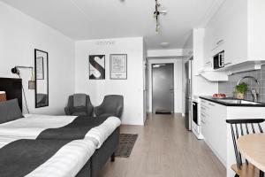 Forenom Hotels & Apartments Flemingsberg - 10min from Älvsjö