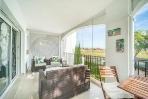 Spectacular and Stylish 2 Bed Aparment - AA1711LT - Los Tomases