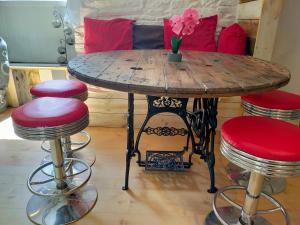 Appartements Au bord de l'eau a ConcarnOLoc : photos des chambres