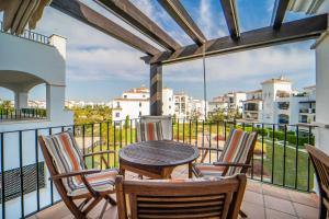 Quiet Two Bedroom Apartment2 - RA2521LT