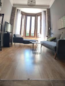 El Primero de Steven - Pegado a Playa de San Lorenzo - VUT-2243-AS