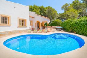 Villa Cinca by Villa Plus