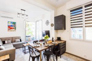 LE TIVOLI II AP4282 By Riviera Holiday Homes