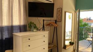 Studio Seaven, Lozenets