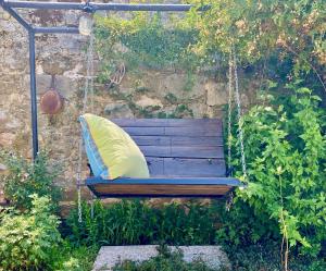 Panoramic Nest In Montalcino