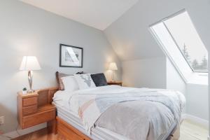 Marquise 608 by Outpost Whistler