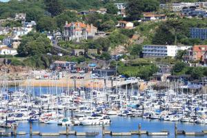 Devoncourt Devoncoast SeaView Apartments