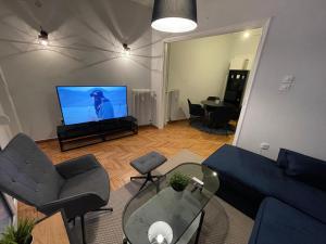 One-Bedroom Apartment room in Kallimarmaro Place