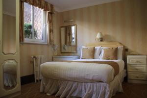 Double Room room in The Devoncourt Resort