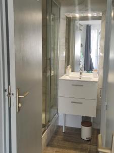 Appartement JADE dans résidence proche Tennis centre naturiste