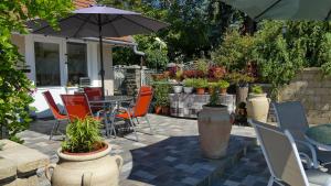 T.H.NY Village Inn Cottage