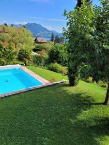 Villas Beautiful property in front of Annecy Lake : photos des chambres