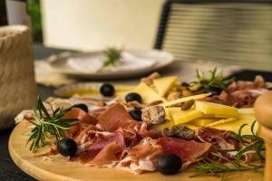 Holiday Estate "Bujur" - private pool, surrounded by nature!