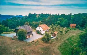 Beautiful Home In Mokronog With Sauna - Bistrica