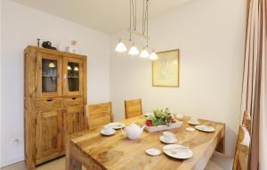 Amazing Apartment In Rechlin With Sauna