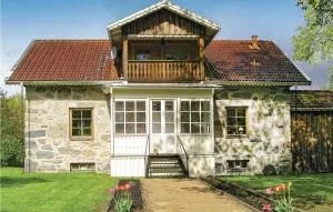 Lovely Home In Agunnaryd With Kitchen - Hulevik