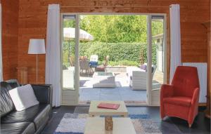 3 Bedroom Cozy Home In Sint-Annaland