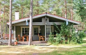 Stunning Home In Hammar With 4 Bedrooms And Sauna