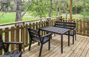 Beautiful Home In Bullaren With Kitchen