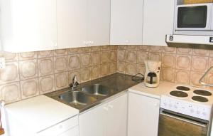 Holiday Home Jonshult Hjältevad