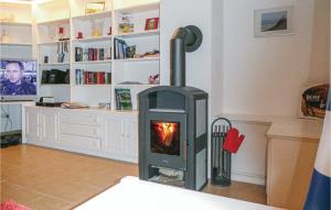 2 Bedroom Beautiful Home In Nordstrand