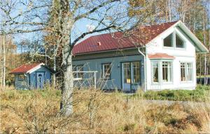 Holiday Home Östra Berga Lysvik