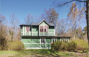 Awesome Home In Ystad With Kitchen