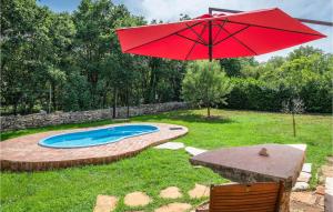 Beautiful Home In Segotici With 1 Bedrooms, Wifi And Outdoor Swimming Pool
