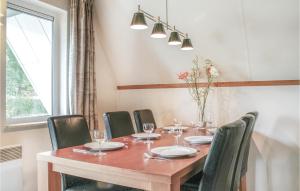 Nice Home In Gramsbergen With Wifi