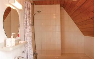 Nice Home In Gramsbergen With Wifi