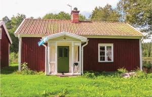 Beautiful Home In Vimmerby With 1 Bedrooms And Wifi