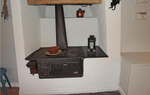 Lovely Home In Nässjö With Kitchen