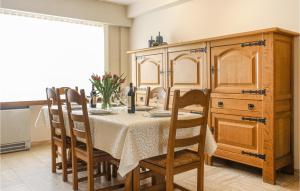 2 Bedroom Nice Home In Damme