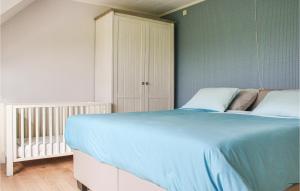 2 Bedroom Nice Home In Damme