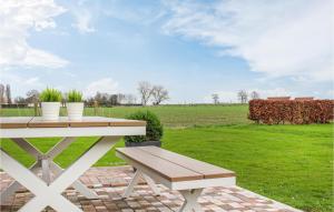 2 Bedroom Nice Home In Damme