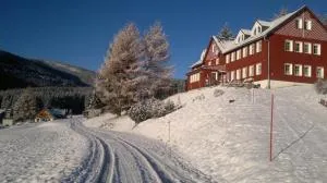 Penzion Pod lesem - Пец-под-Снєжкоу