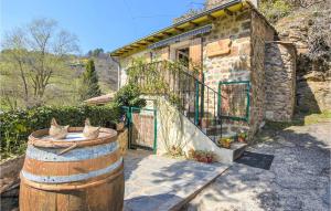 Maisons de vacances Nice home in Lamastre with WiFi : photos des chambres