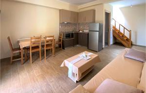 2 Bedroom Nice Apartment In Nafpaktos