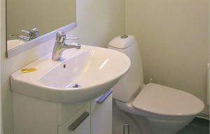 1 Bedroom Cozy Home In Vimmerby