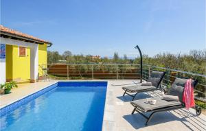 Awesome Home In Krnica With 2 Bedrooms, Wifi And Outdoor Swimming Pool